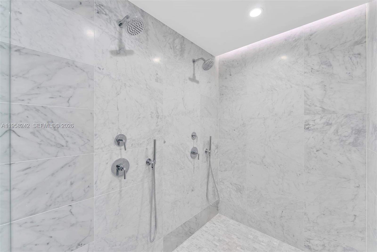 9221 E Bay Hbr Dr #407 Bay Harbor Islands, FL 33154