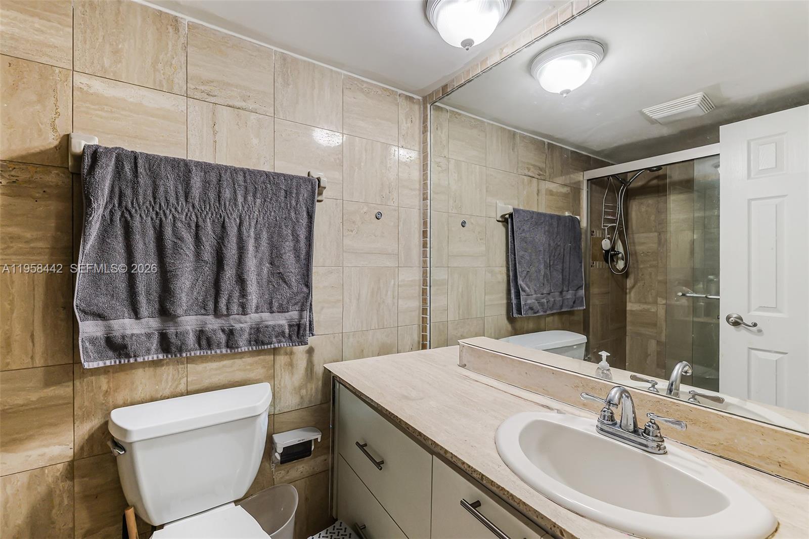 image Winston Towers 30021