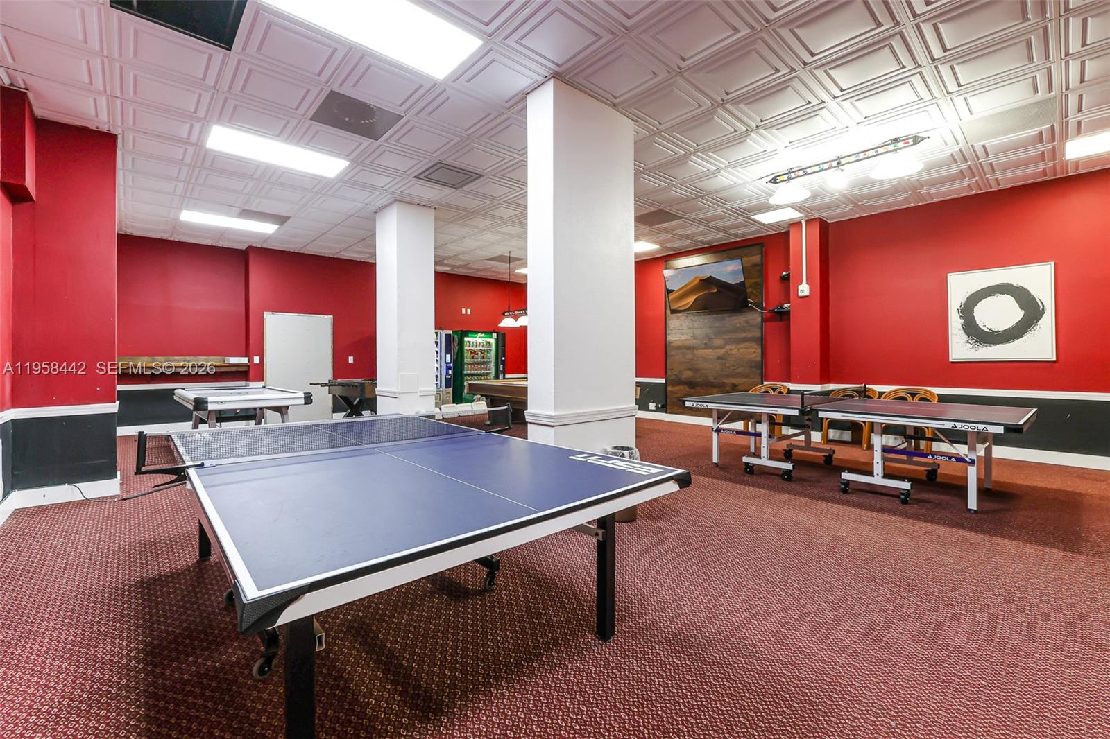 image Winston Towers 30033