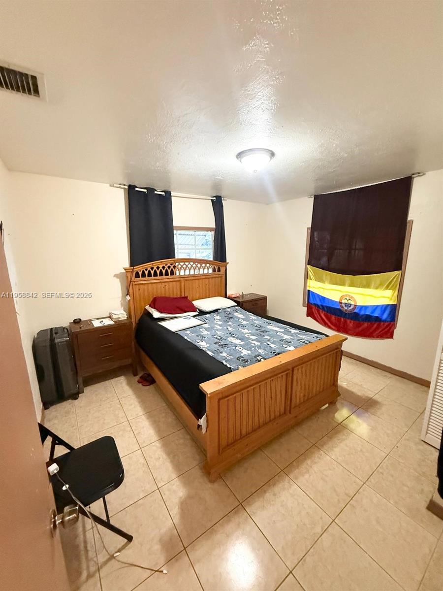 1100 N 24th Ave Hollywood, FL 33020