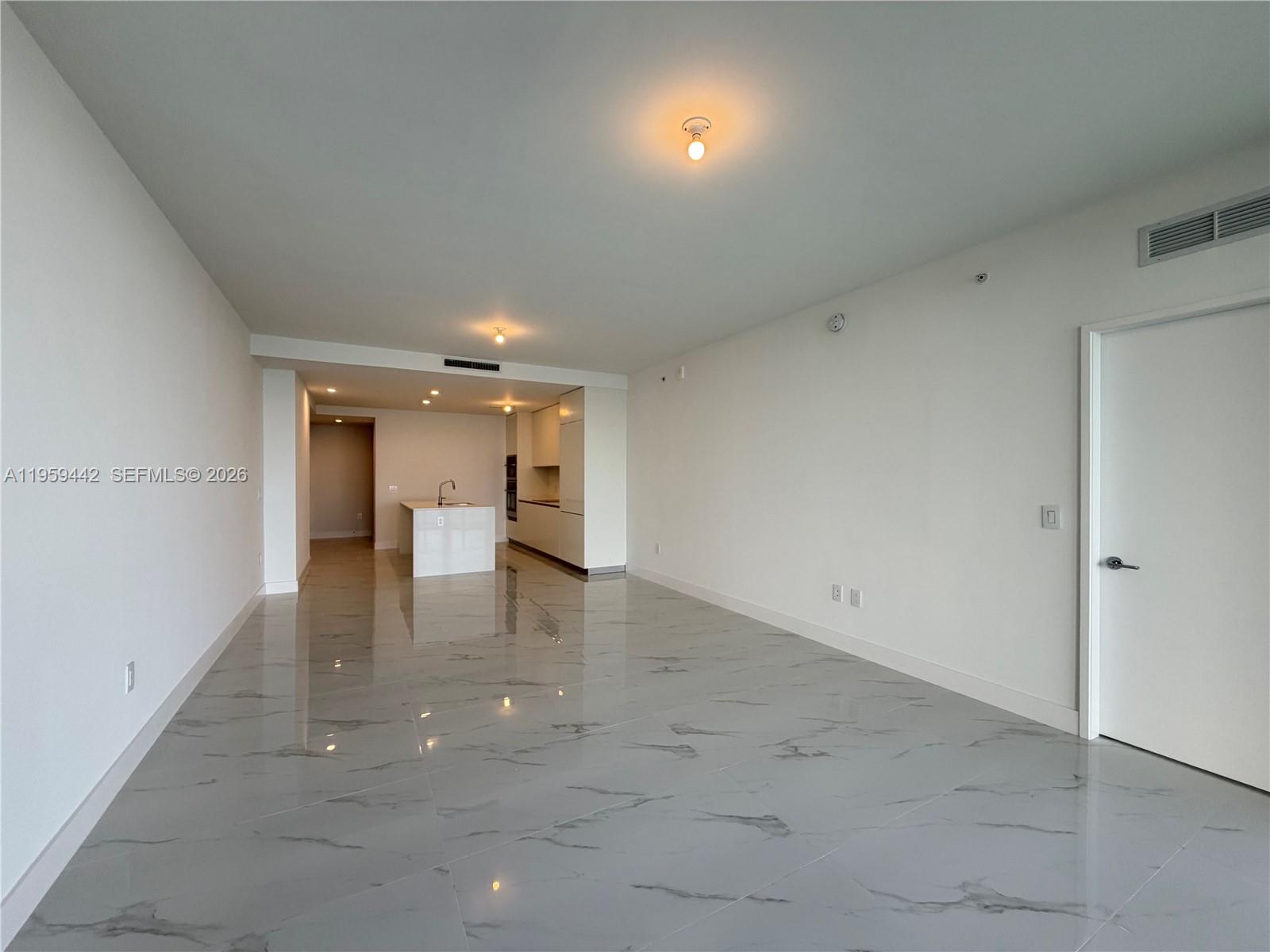 700 ne 24th #3503 Miami, FL 33137