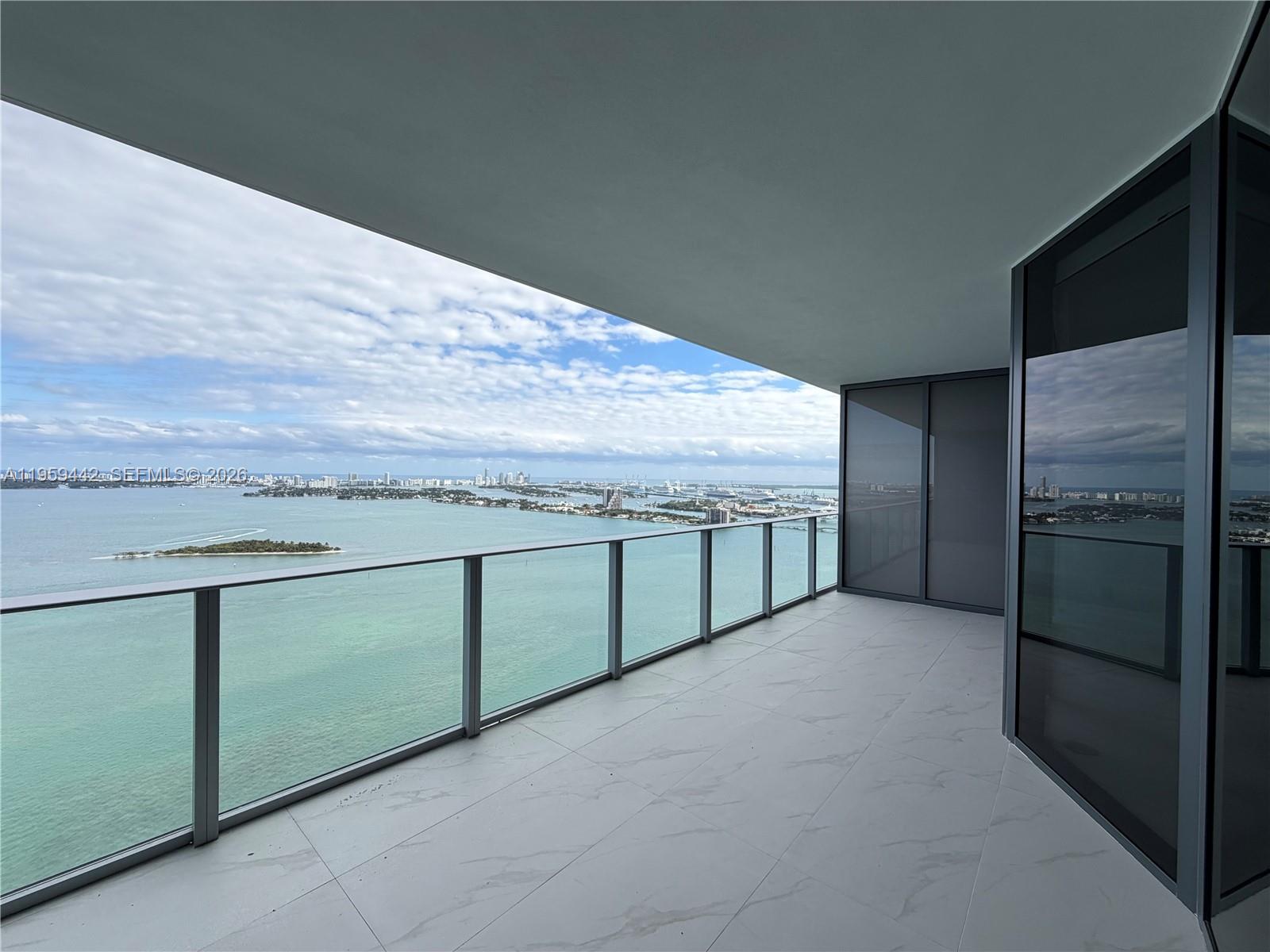 700 ne 24th #3503 Miami, FL 33137