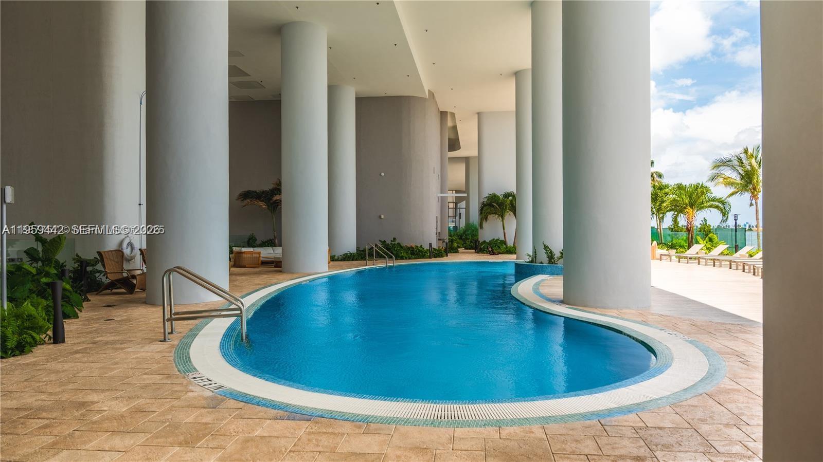 700 ne 24th #3503 Miami, FL 33137