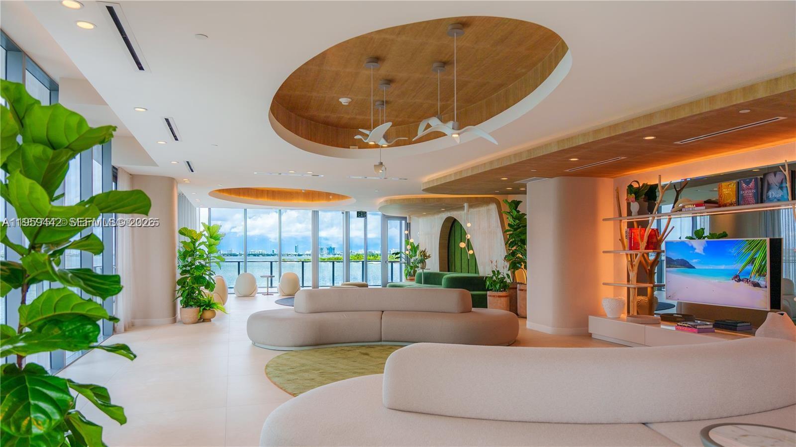 700 ne 24th #3503 Miami, FL 33137