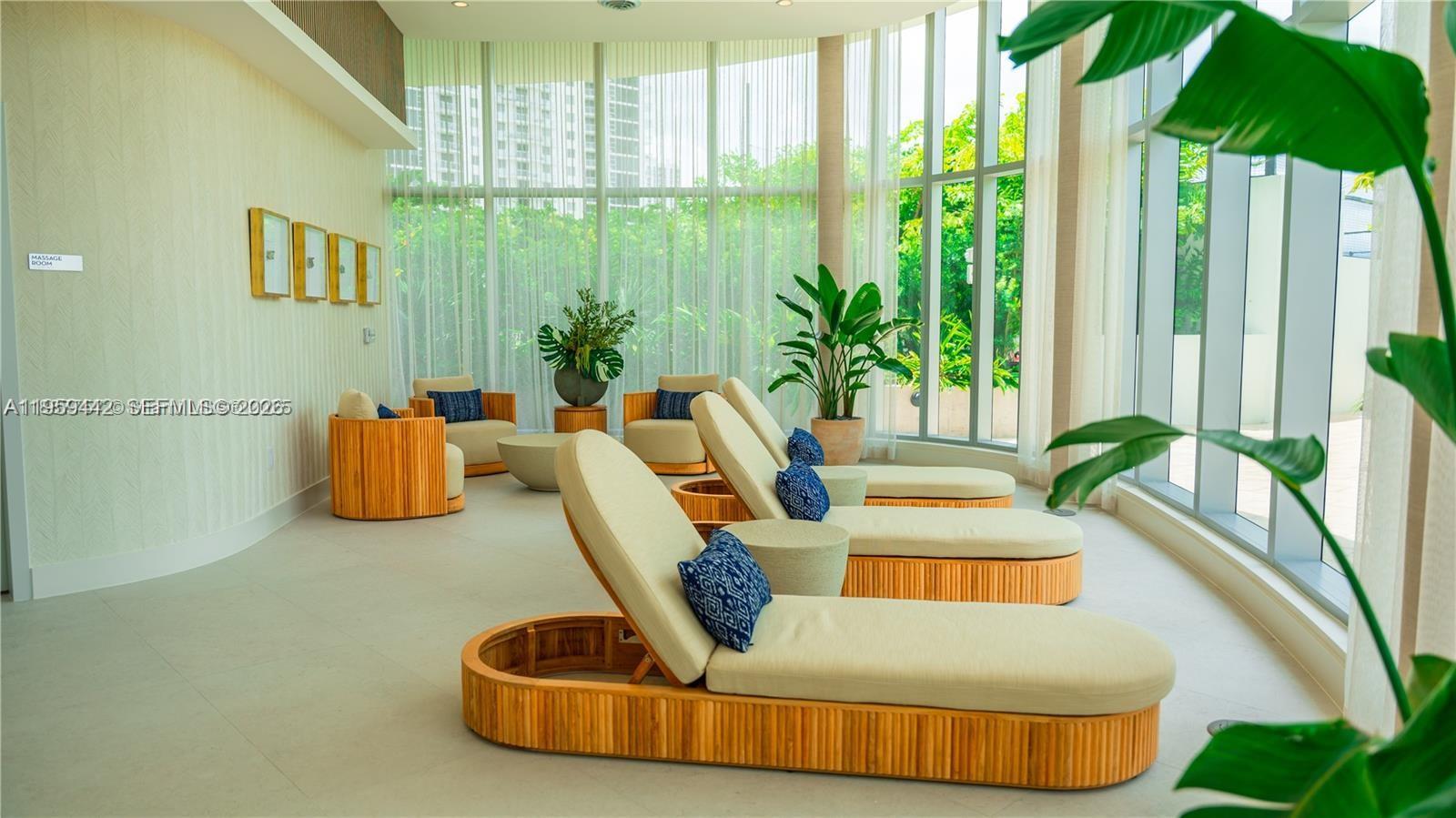 700 ne 24th #3503 Miami, FL 33137