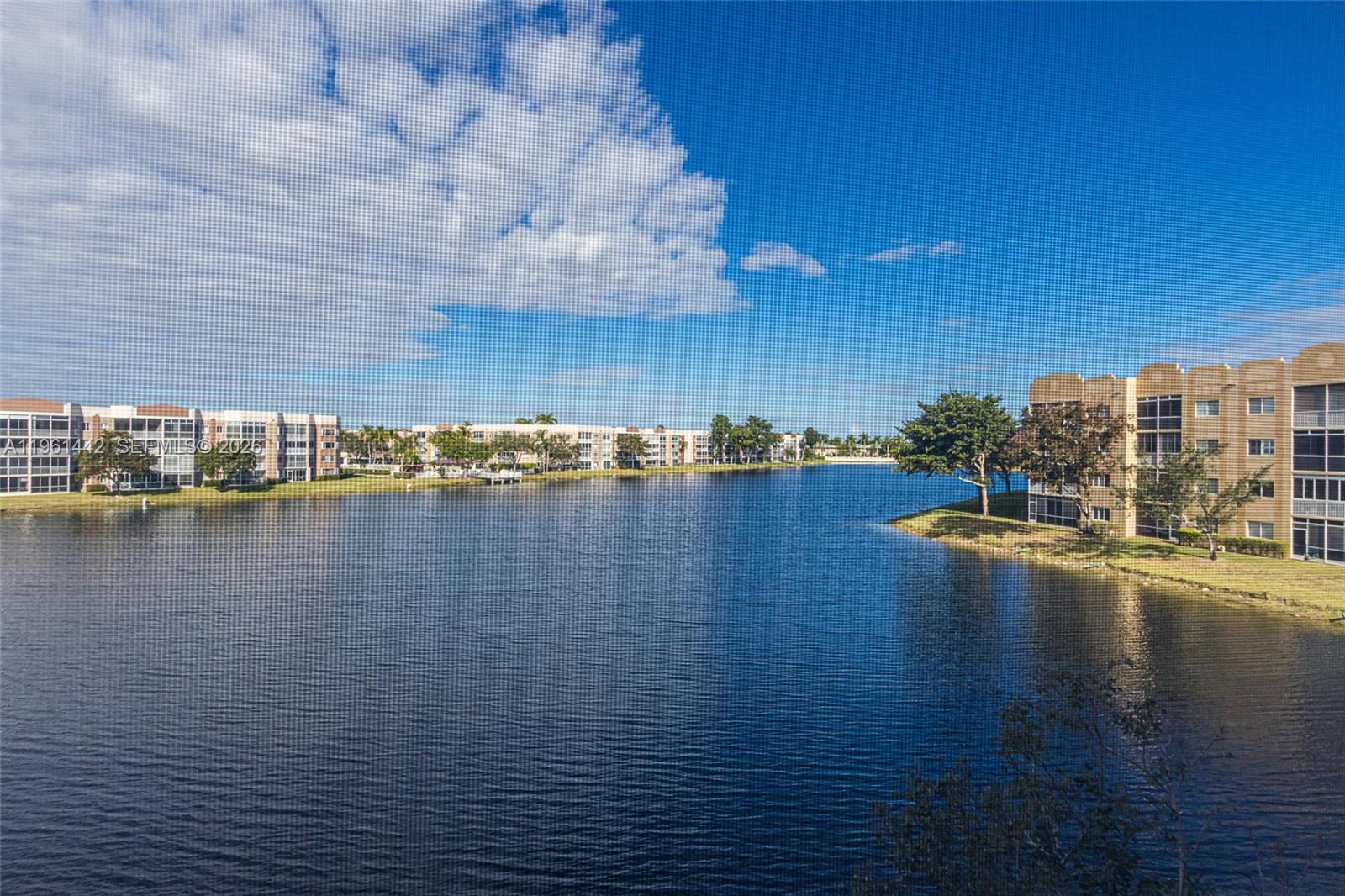 7727 Southampton Ter #311 Tamarac, FL 33321