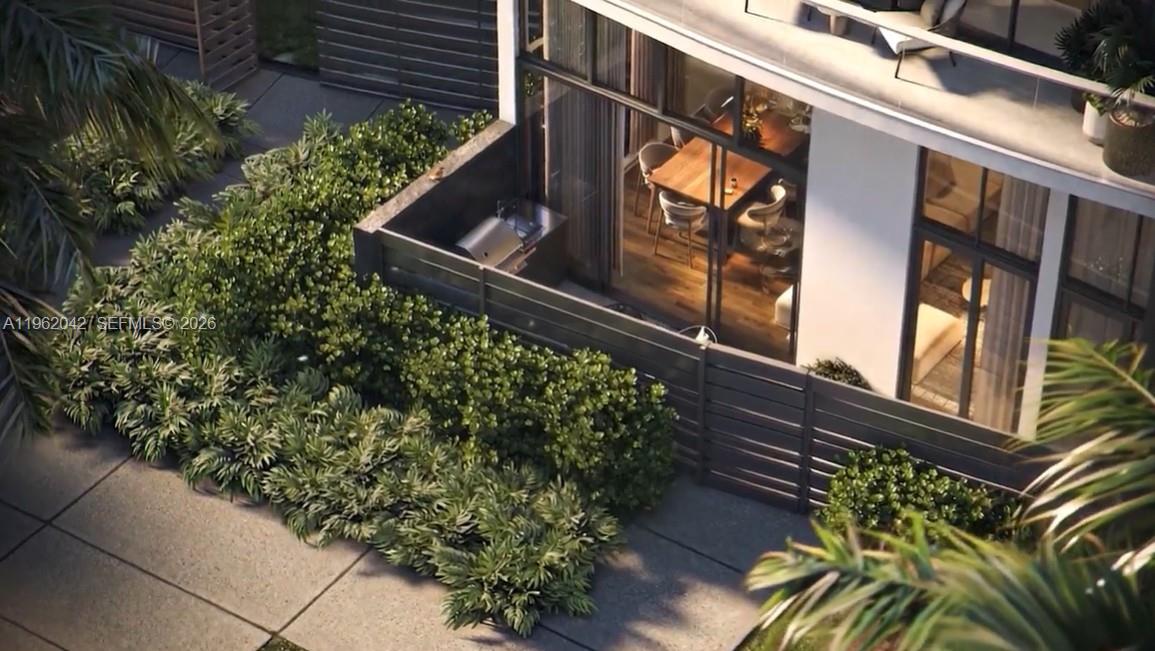 13899 Biscayne Blvd #TH106 North Miami Beach, FL 33181