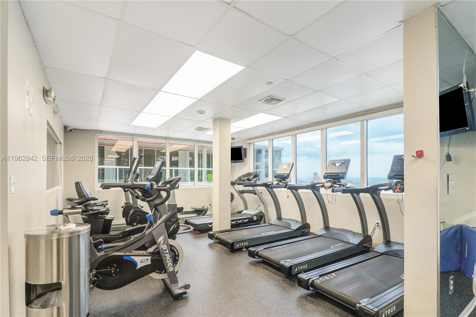 19201 Collins Ave #439 Sunny Isles Beach, FL 33160