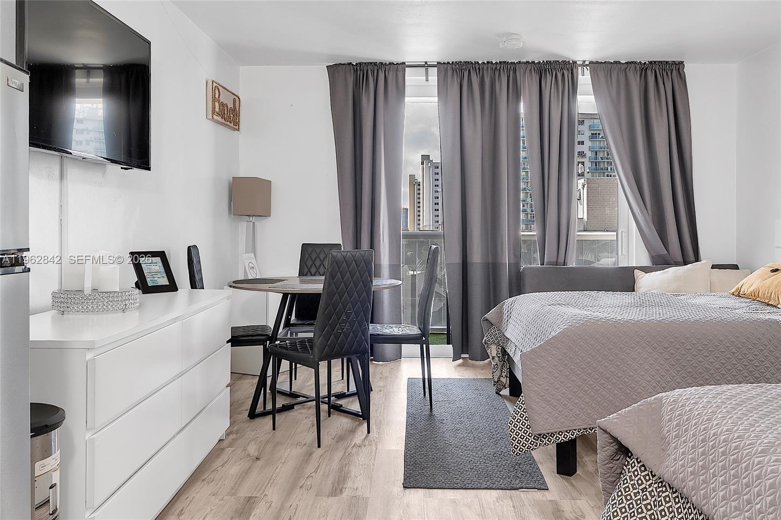 19201 Collins Ave #439 Sunny Isles Beach, FL 33160