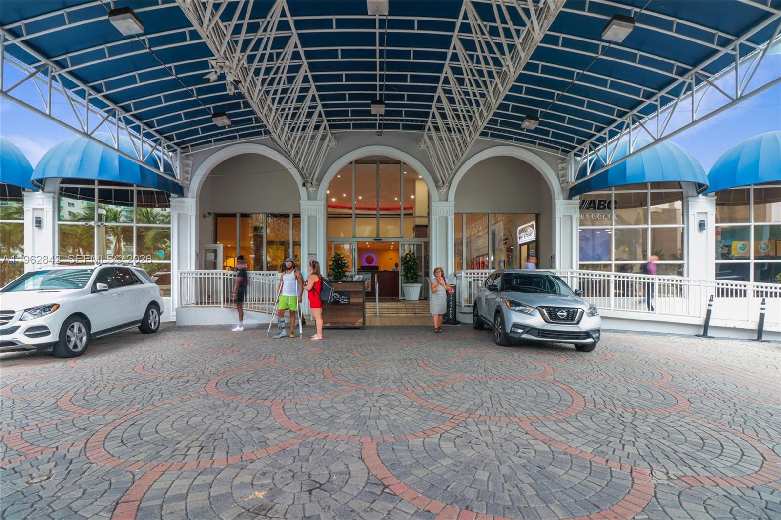 19201 Collins Ave #439 Sunny Isles Beach, FL 33160