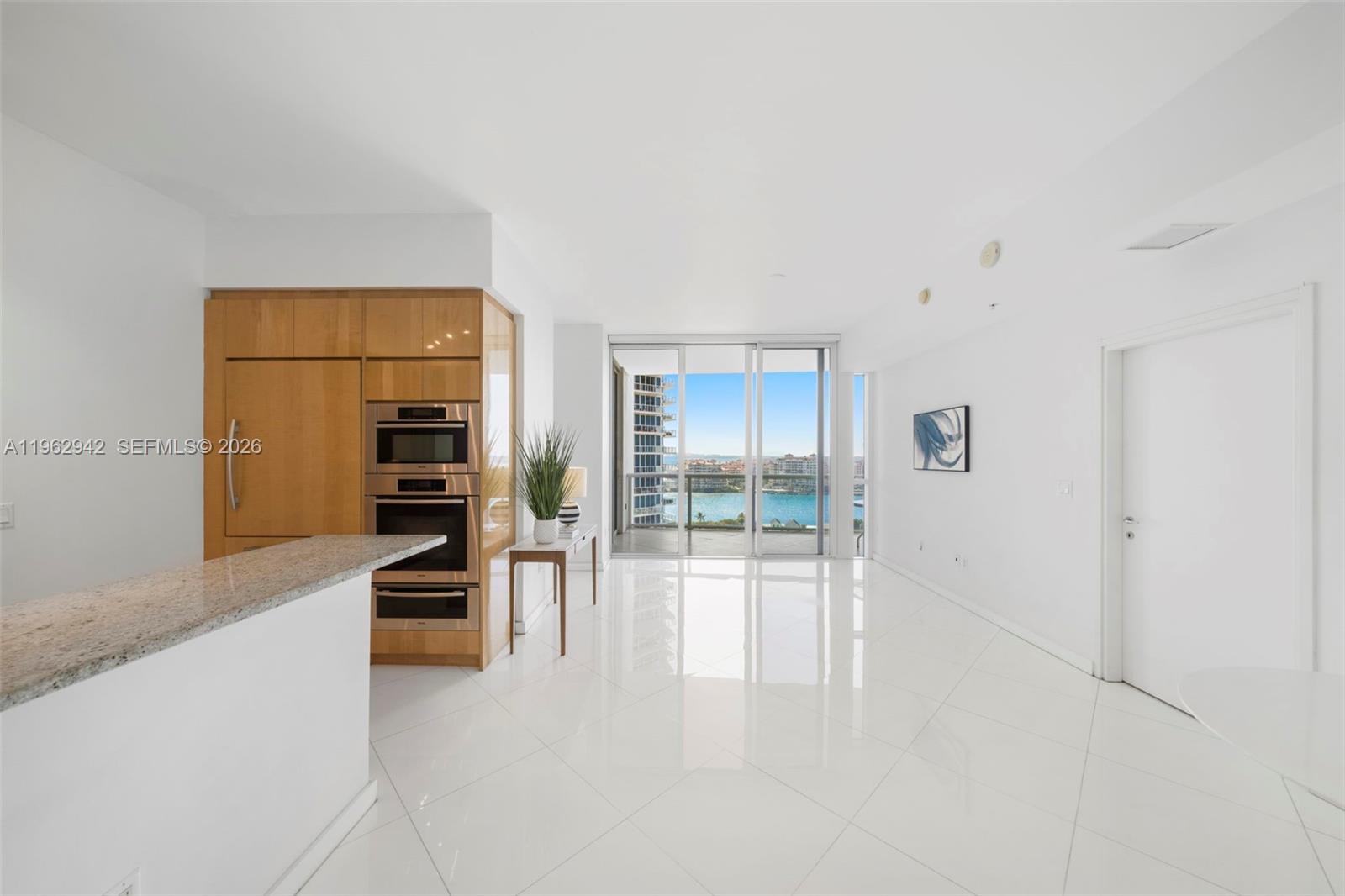 50 S Pointe Dr #1704 Miami Beach, FL 33139