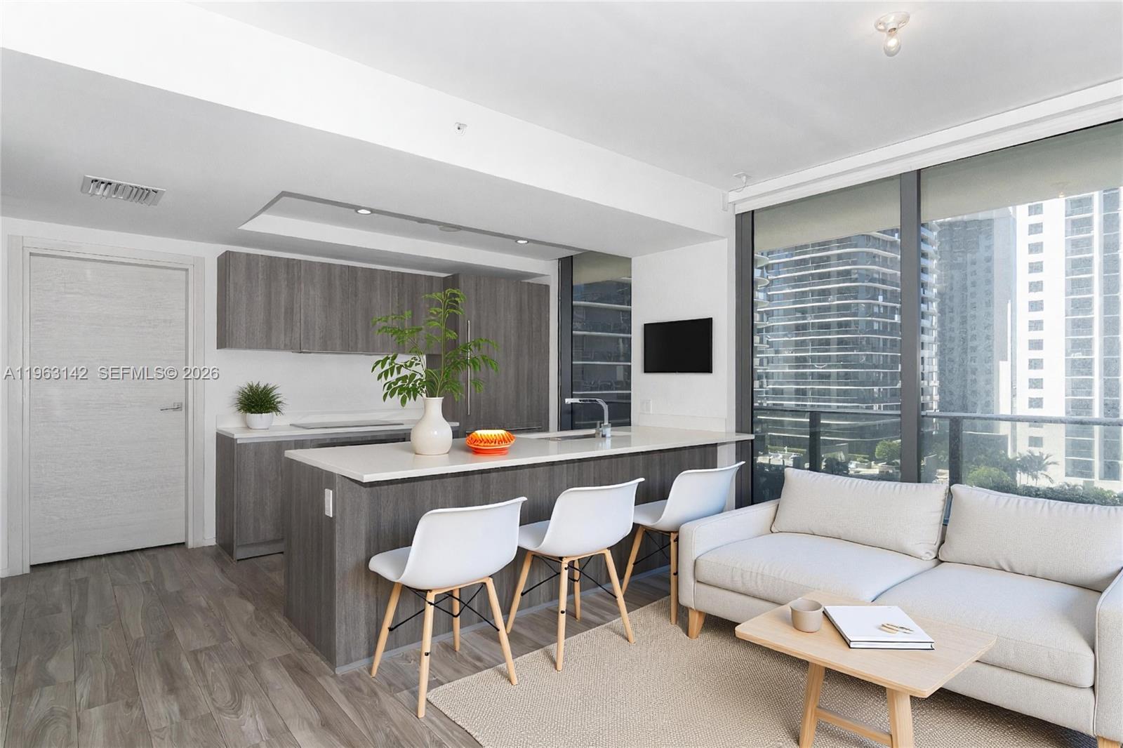 801 S Miami Ave #1409 Miami, FL 33130