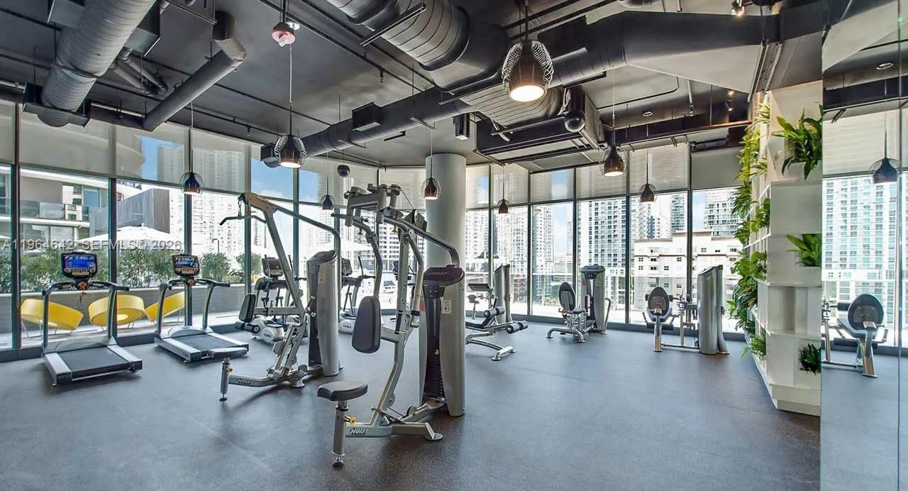 image Brickell Heights East12