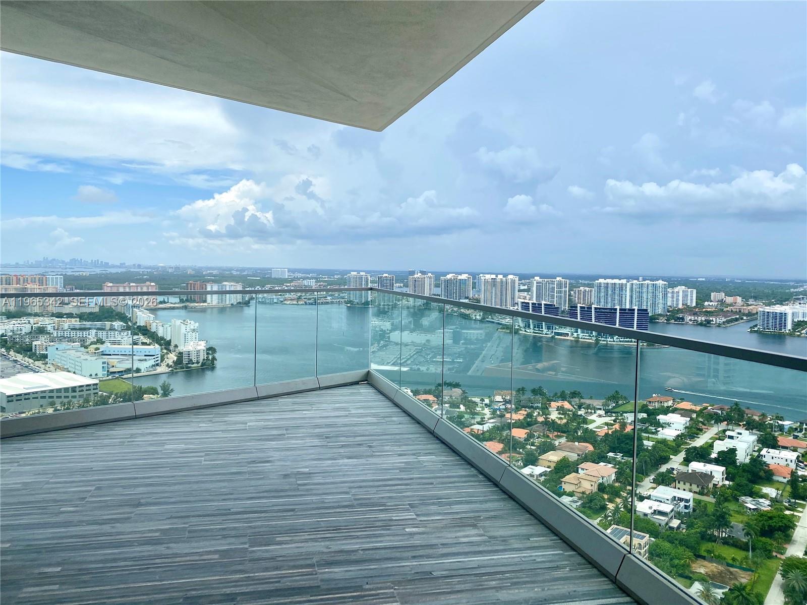 image Residences by Armani Casa1