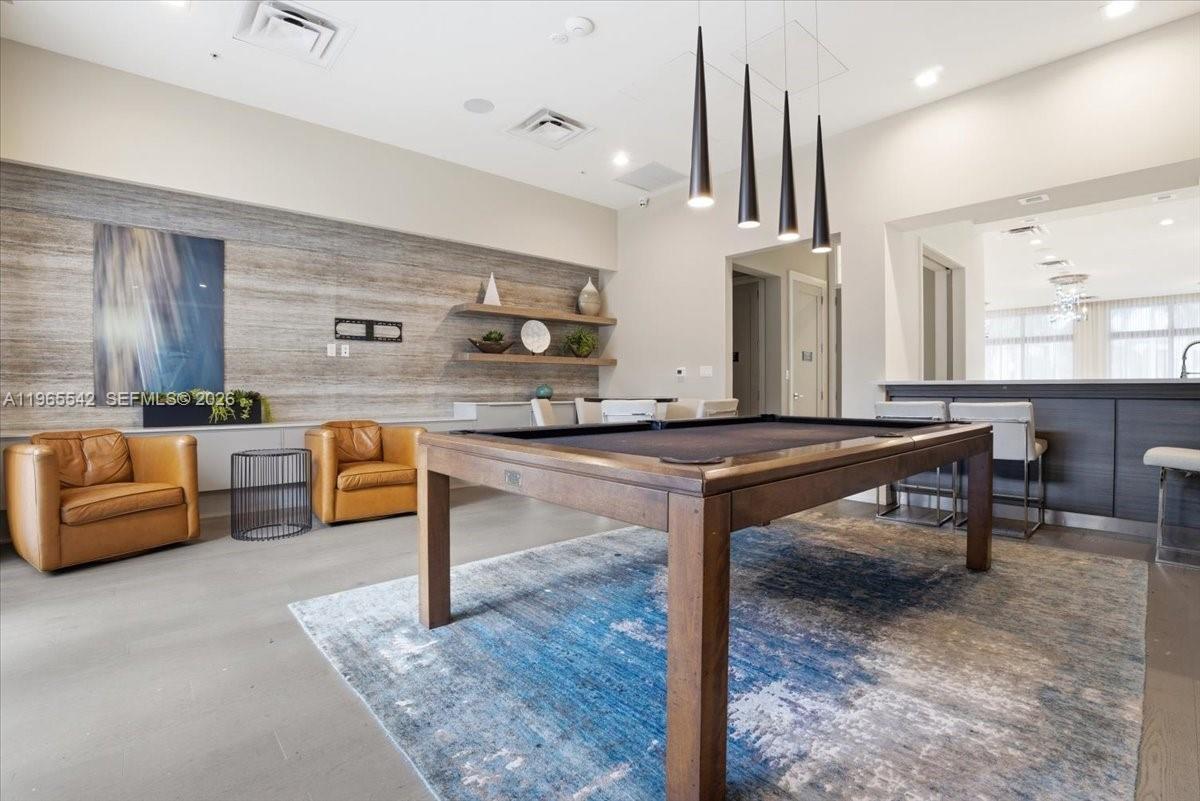 8096 NW 48th Ter Doral, FL 33166