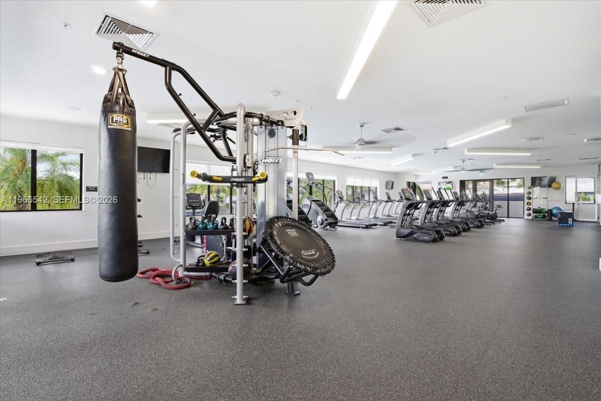 8096 NW 48th Ter Doral, FL 33166