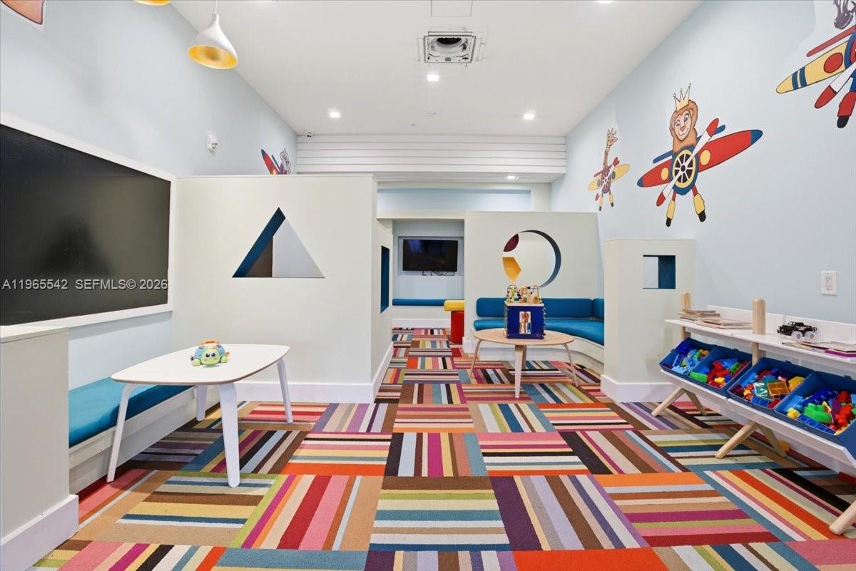 8096 NW 48th Ter Doral, FL 33166