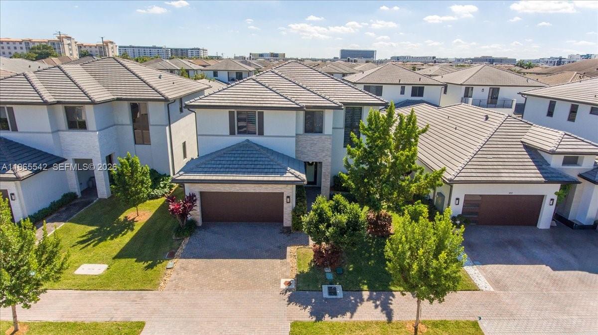 8096 NW 48th Ter Doral, FL 33166