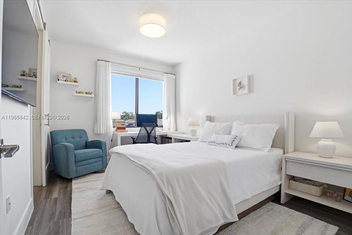 12060 SW 82nd Pl Miami, FL 33156