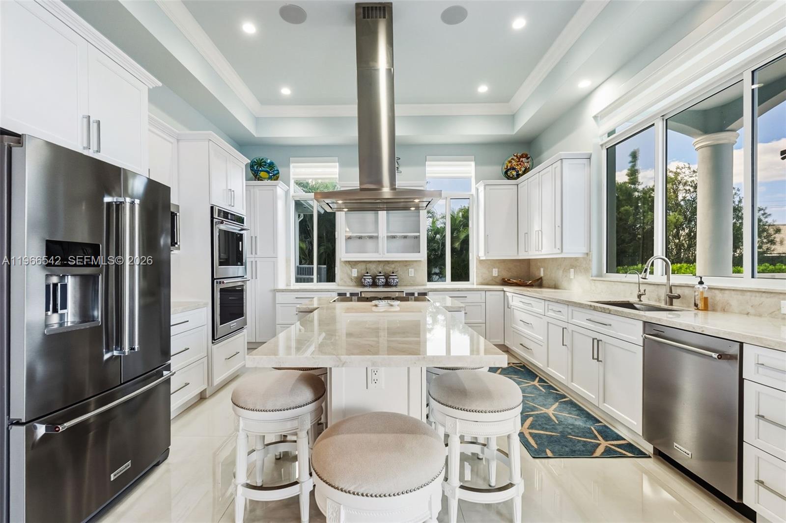 1070 Dana Ct Marco Island, FL 34145