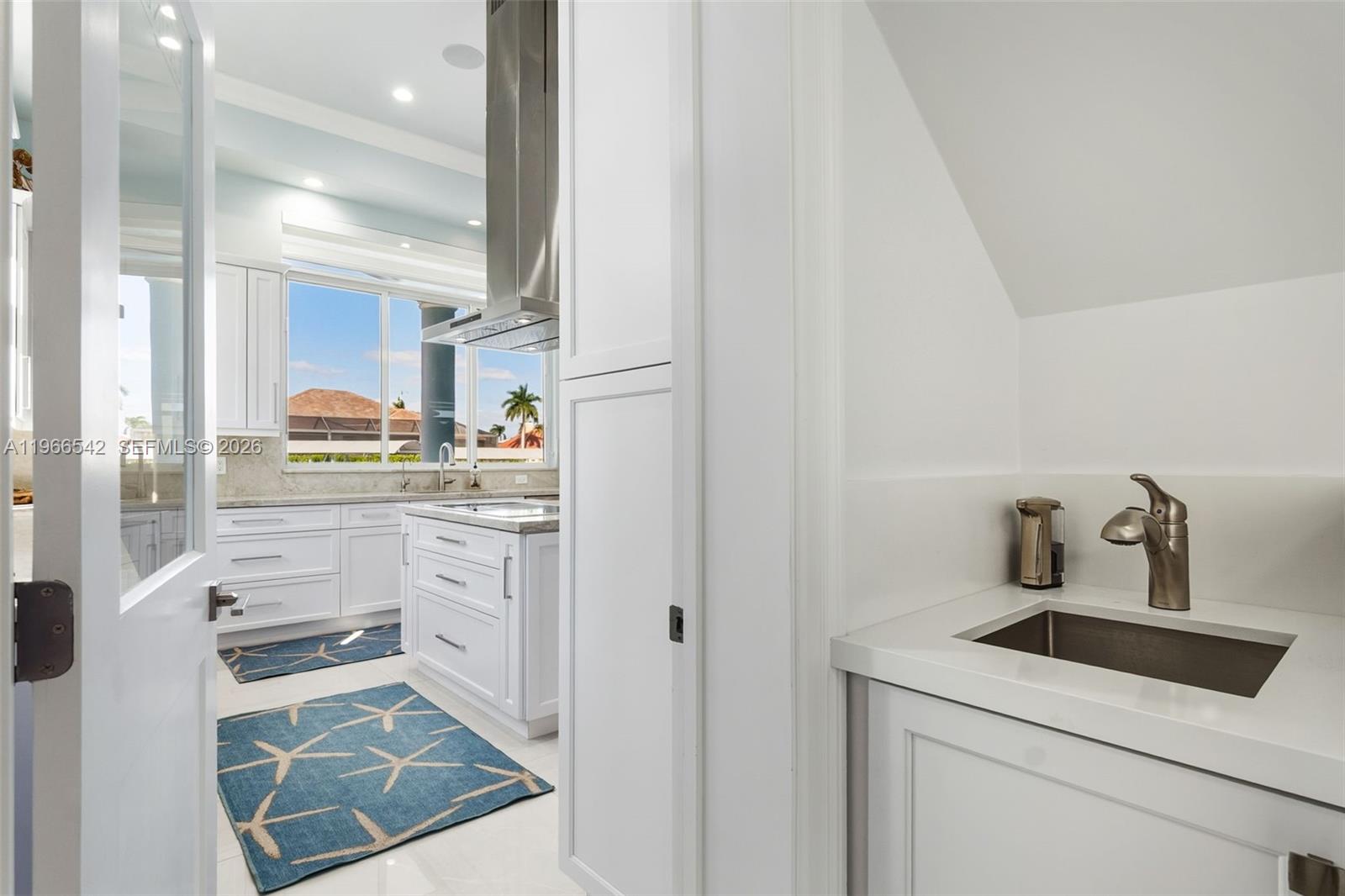 1070 Dana Ct Marco Island, FL 34145