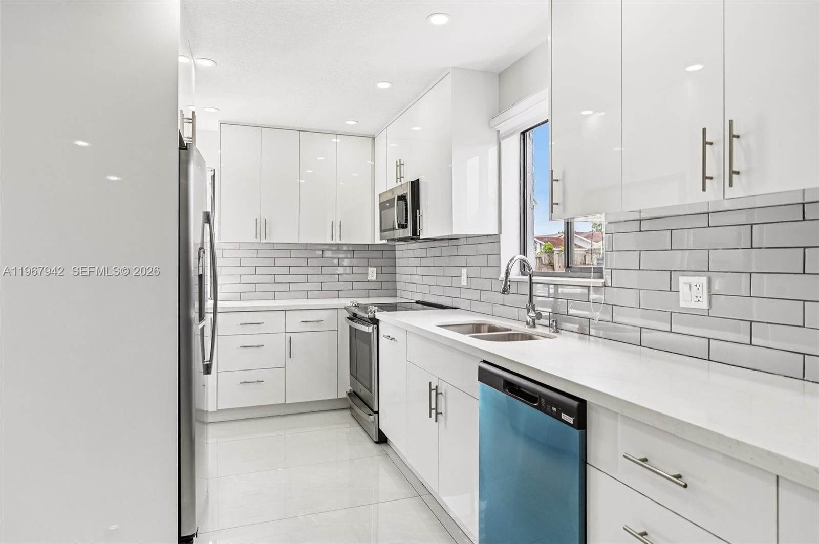 12237 SW 193rd St Miami, FL 33177