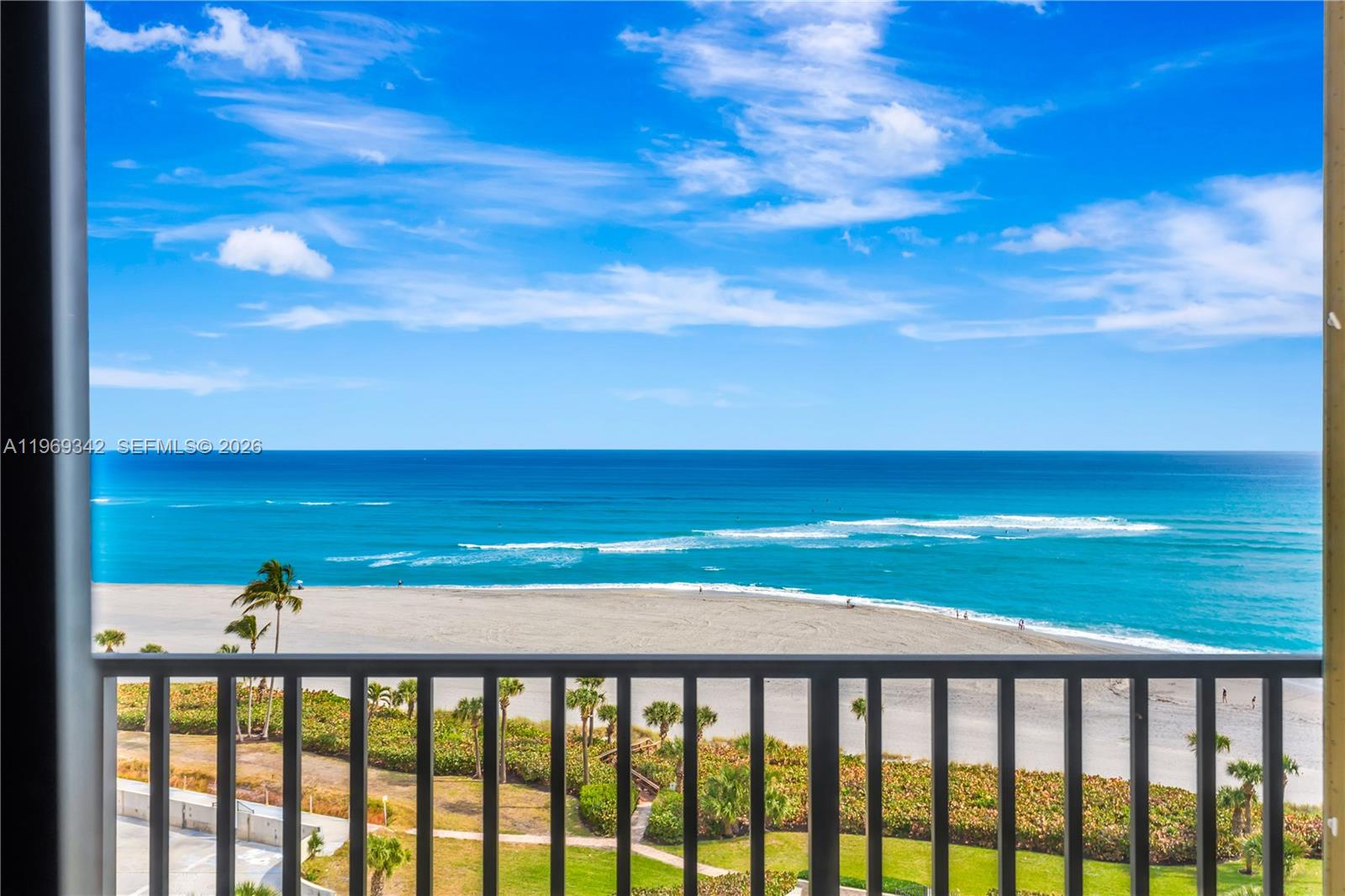 300 Ocean Trl Way #1008 Jupiter, FL 33477