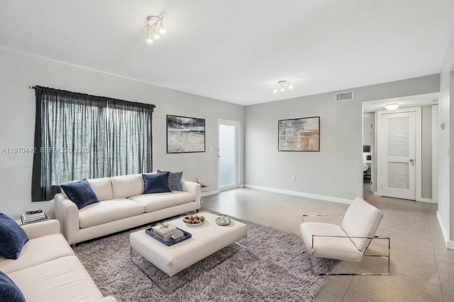 435 NE 69th St Miami, FL 33138