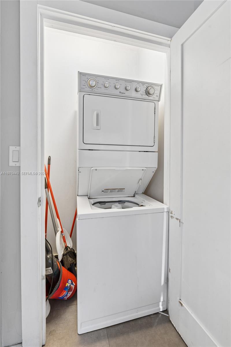 435 NE 69th St Miami, FL 33138