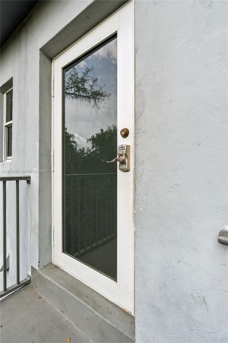 435 NE 69th St Miami, FL 33138