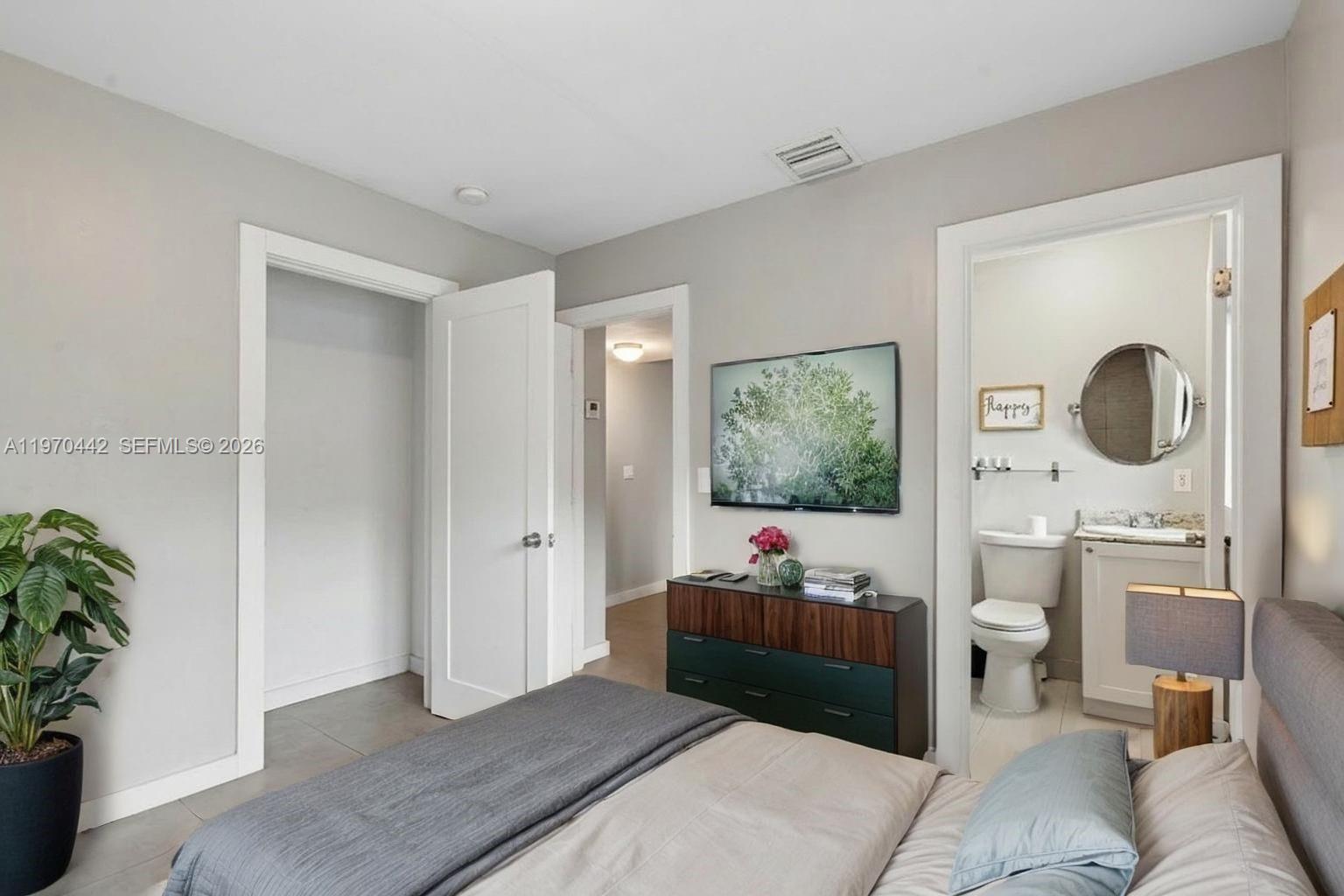 435 NE 69th St Miami, FL 33138