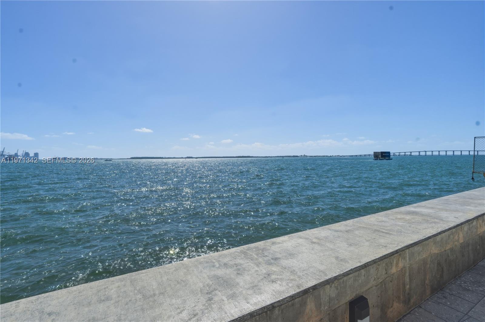 image The Mark on Brickell25