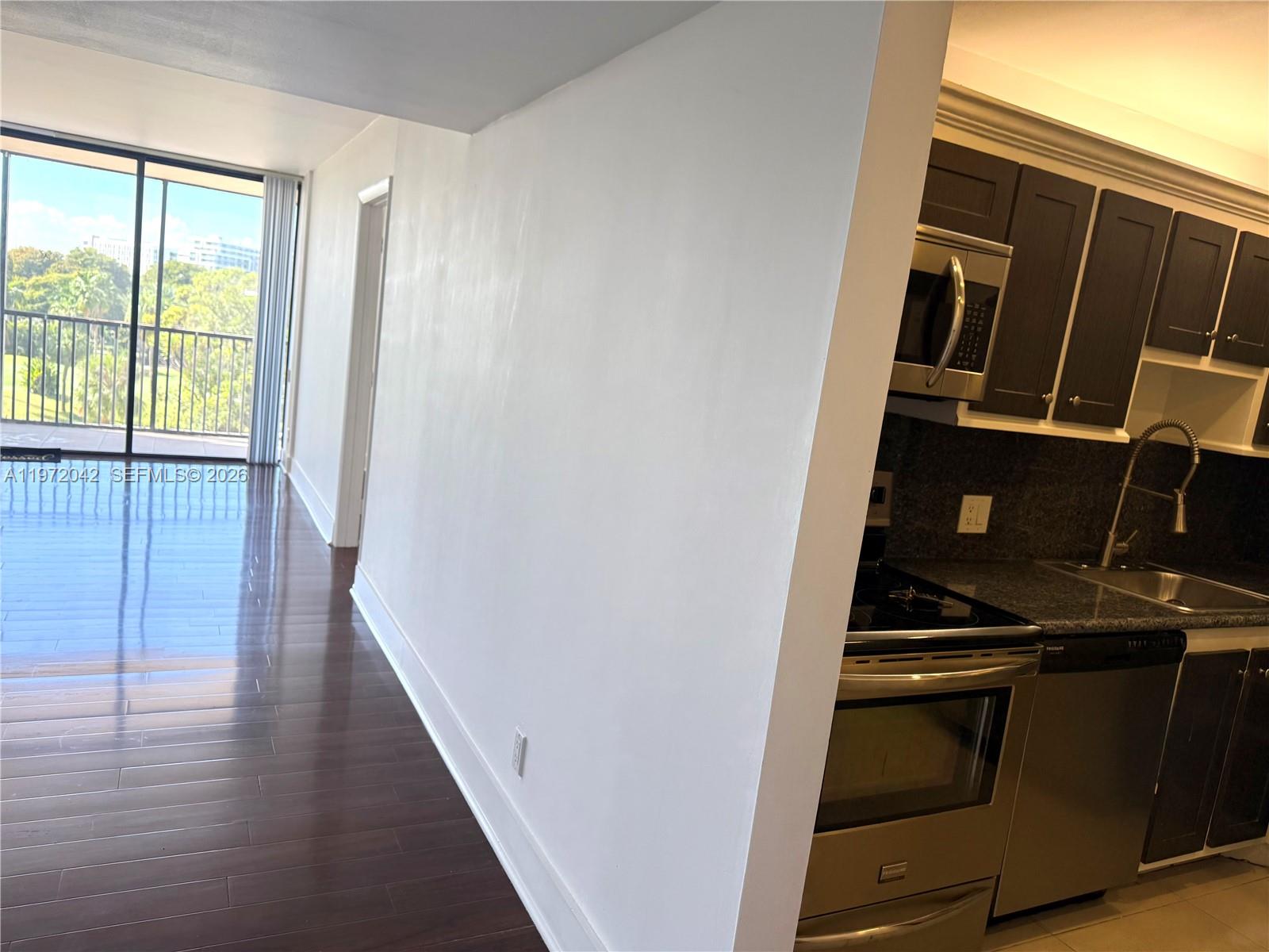 20335 W Country Clb Dr #502 Aventura, FL 33180