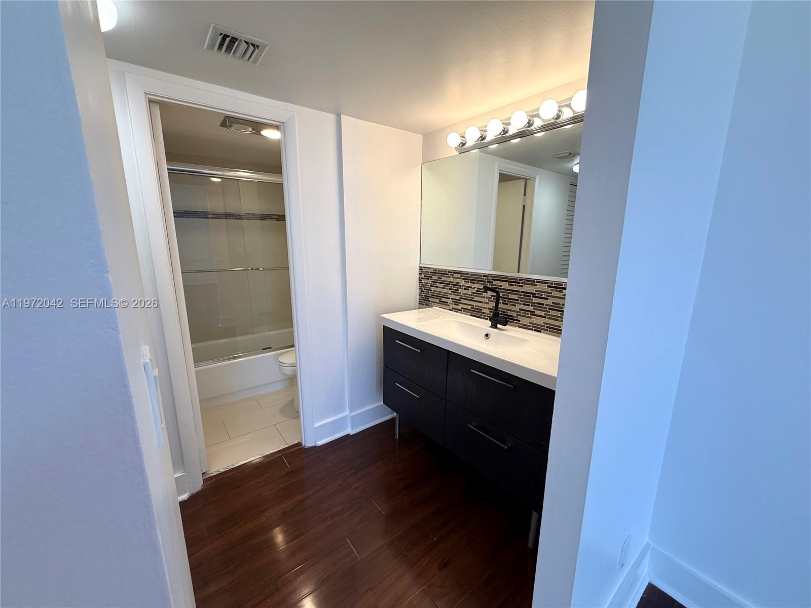 20335 W Country Clb Dr #502 Aventura, FL 33180