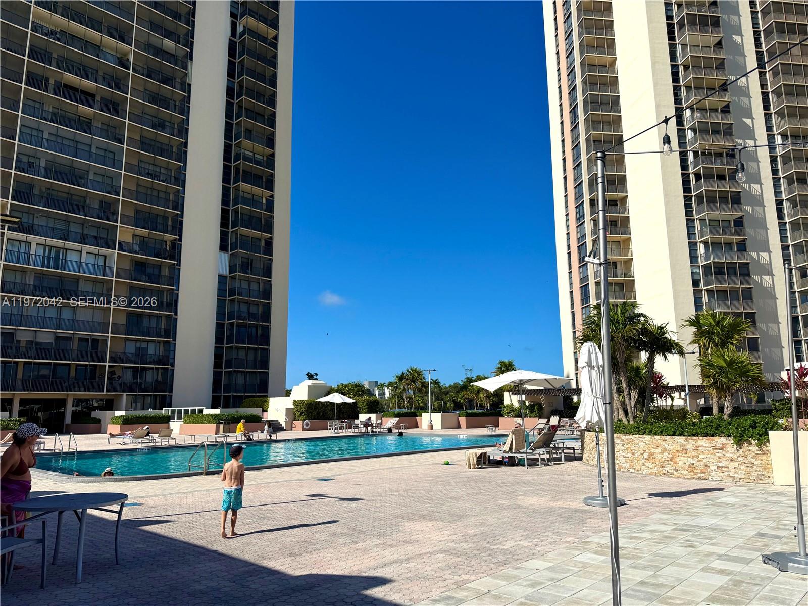 20335 W Country Clb Dr #502 Aventura, FL 33180