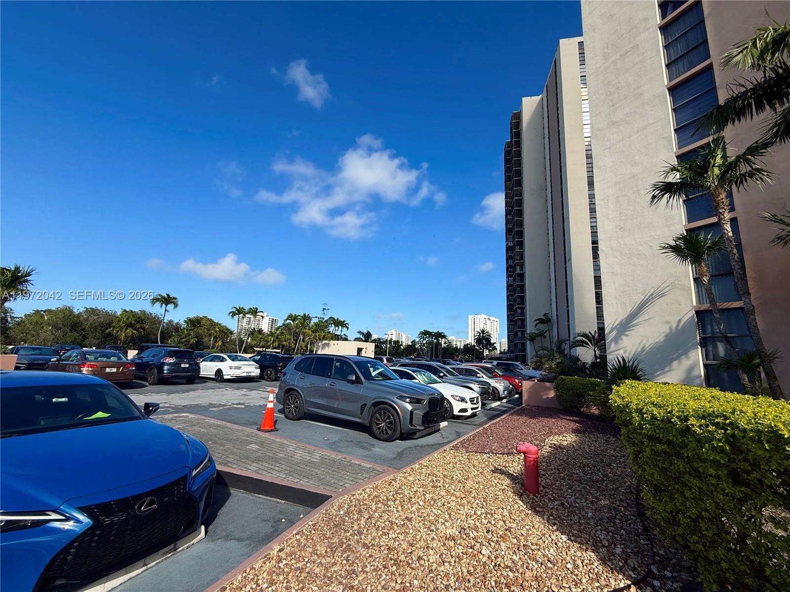 20335 W Country Clb Dr #502 Aventura, FL 33180