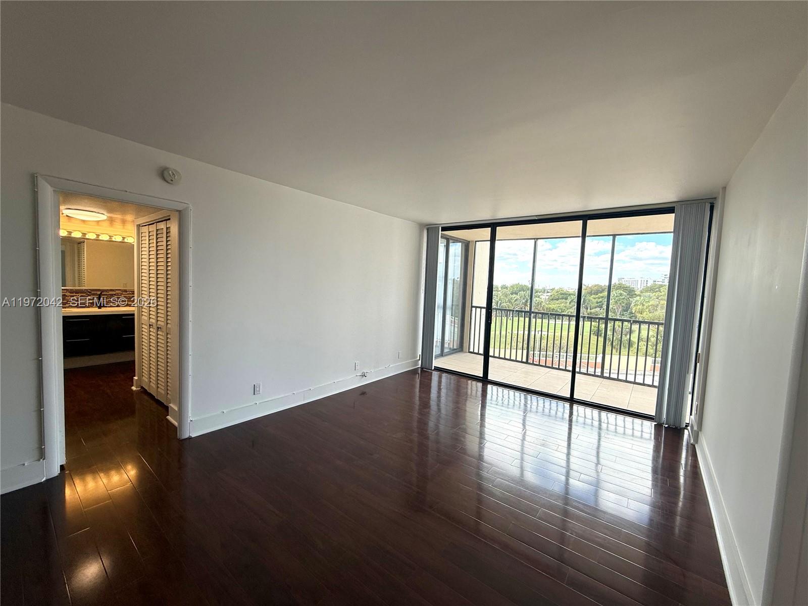 20335 W Country Clb Dr #502 Aventura, FL 33180