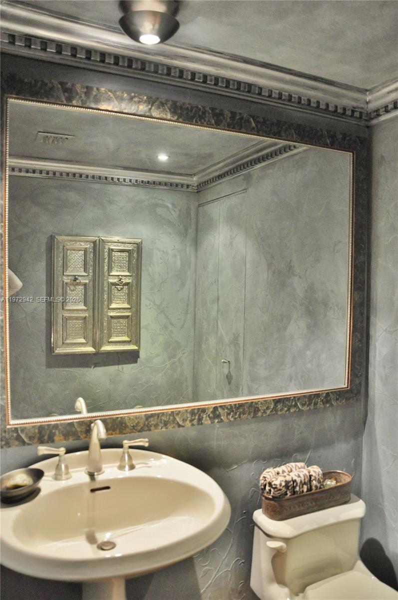 1 Century Ln #310 Miami Beach, FL 33139