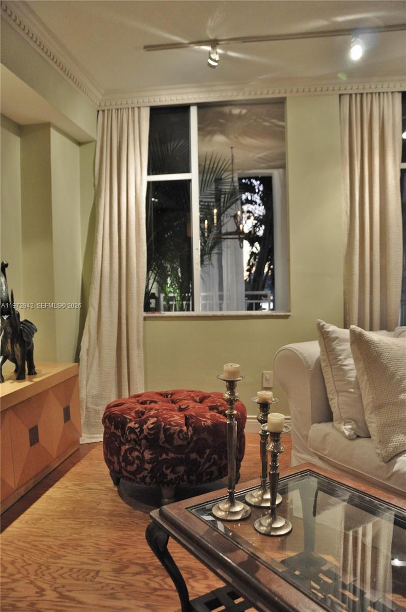 1 Century Ln #310 Miami Beach, FL 33139