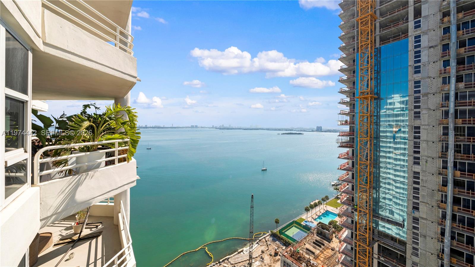 555 NE 34th St #2505 Miami, FL 33137