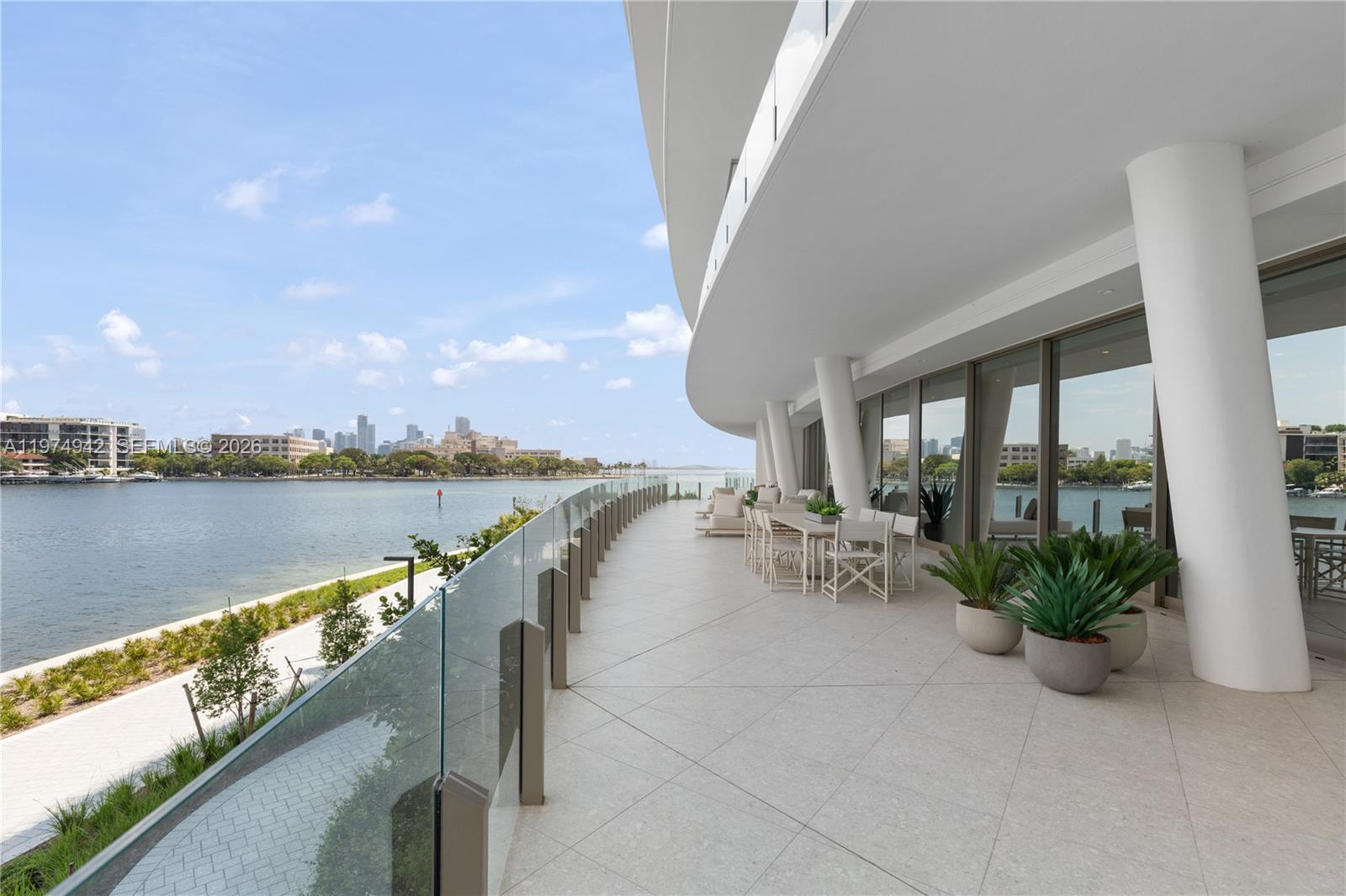 5 Grove Isle Dr #S201 Miami, FL 33133