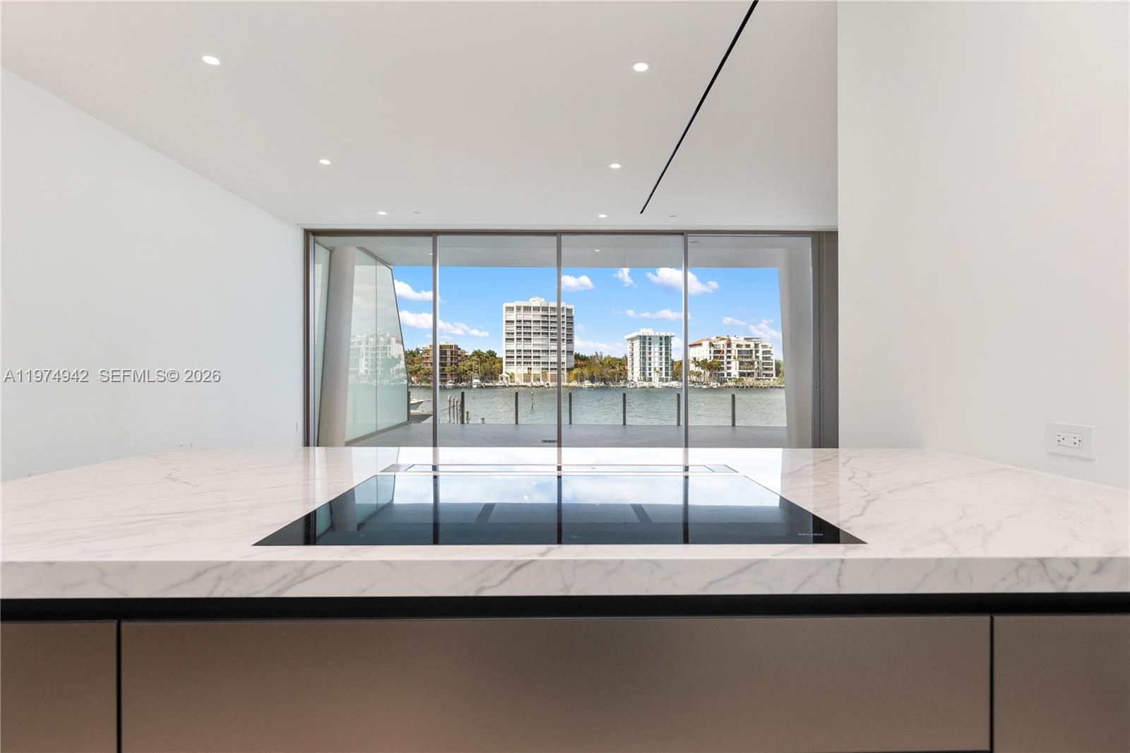 5 Grove Isle Dr #S201 Miami, FL 33133