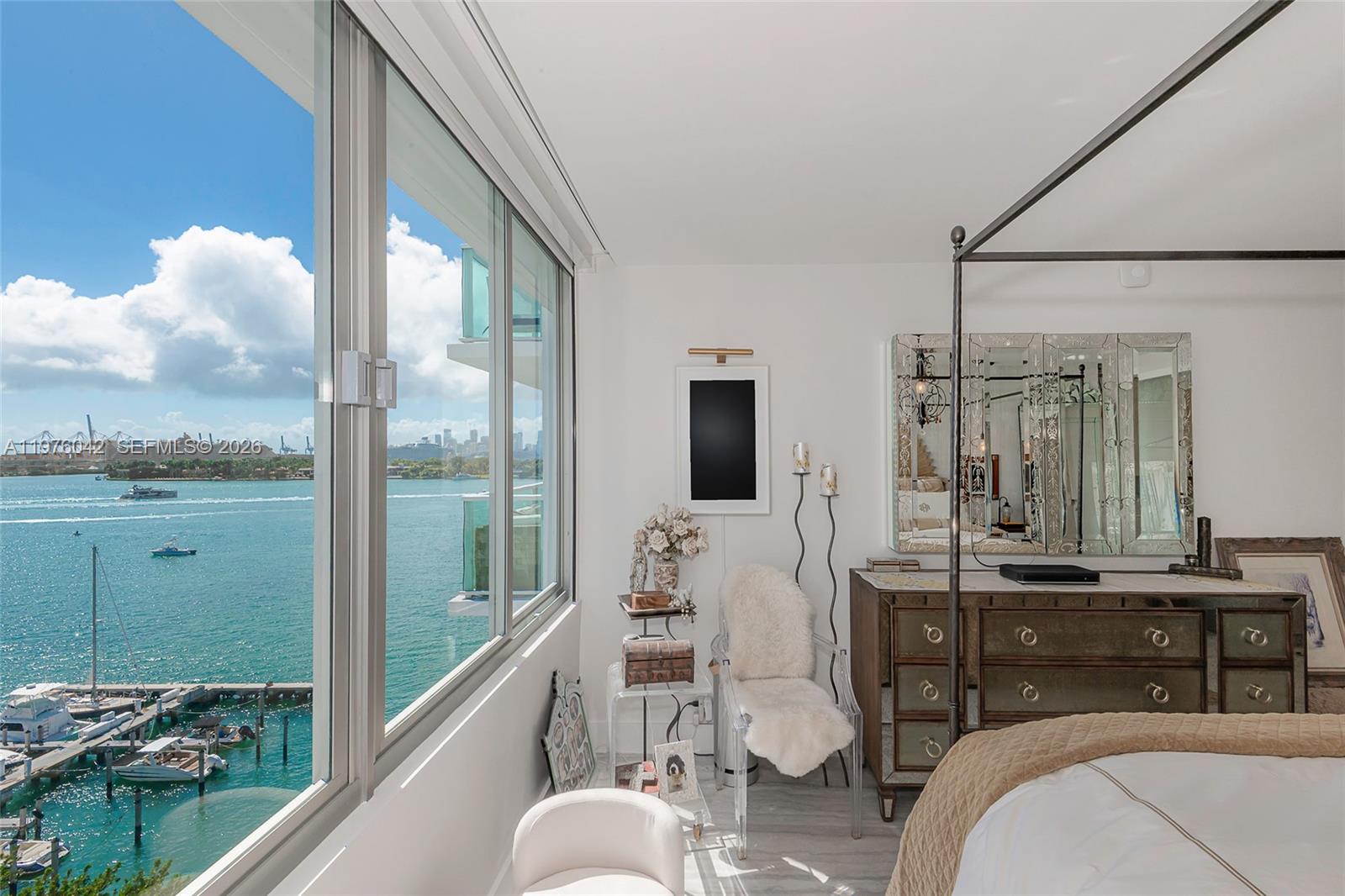 1000 West Ave #825 Miami Beach, FL 33139