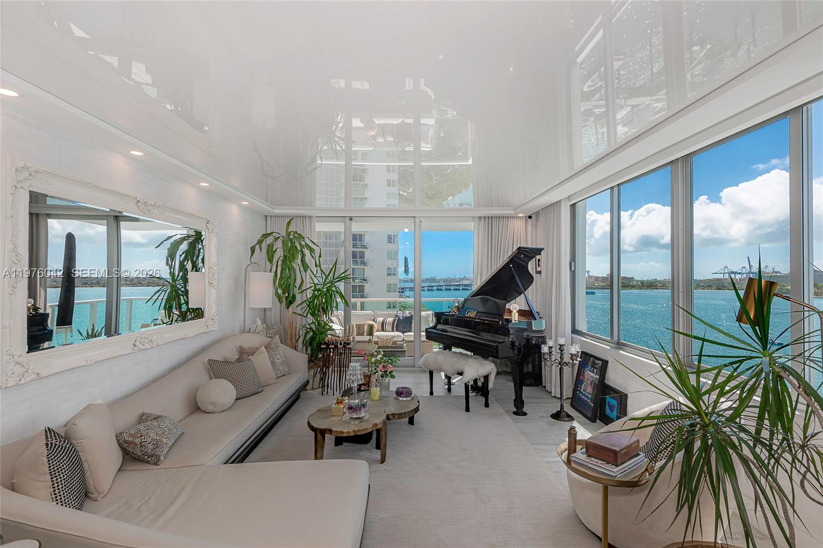 1000 West Ave #825 Miami Beach, FL 33139