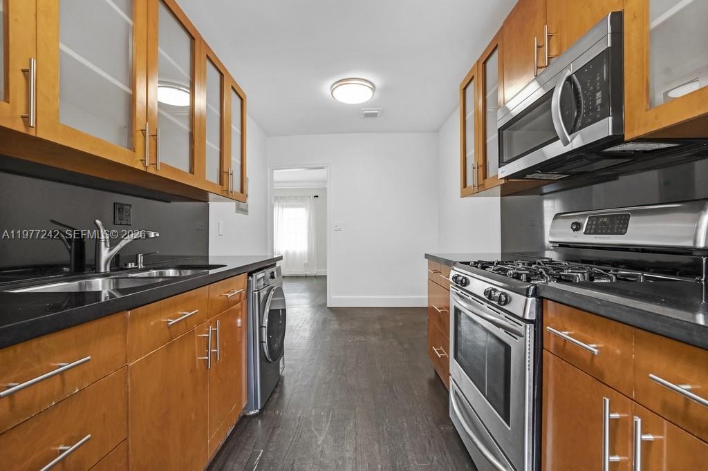 846 Jefferson Ave #8 Miami Beach, FL 33139