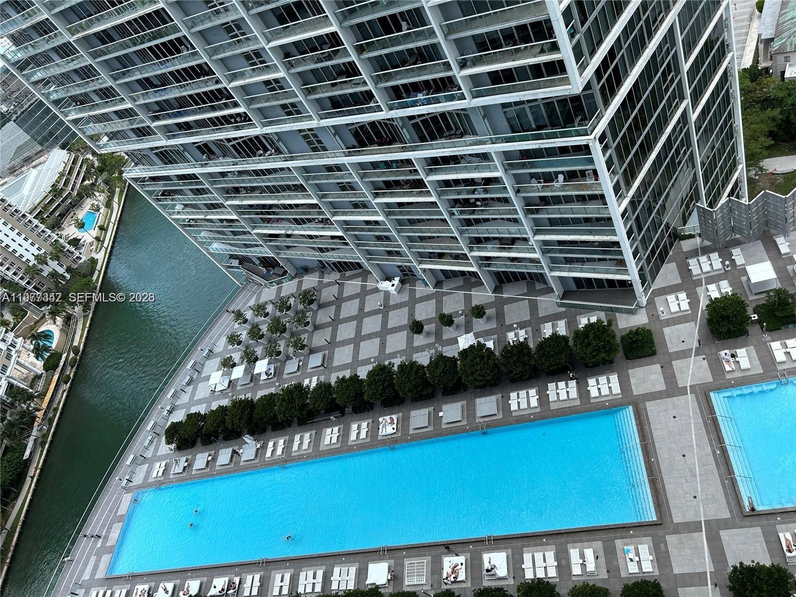 image Icon Brickell I3