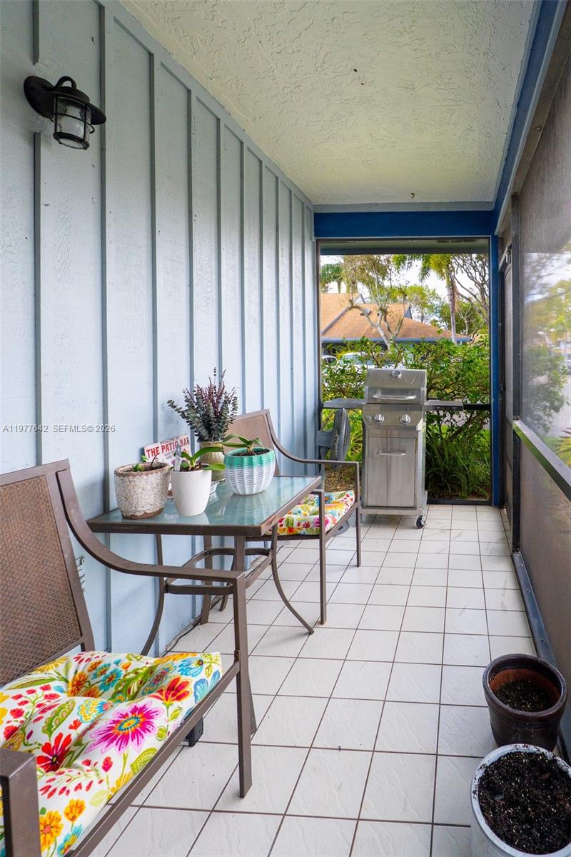 1662 N 14th Ter Hollywood, FL 33020