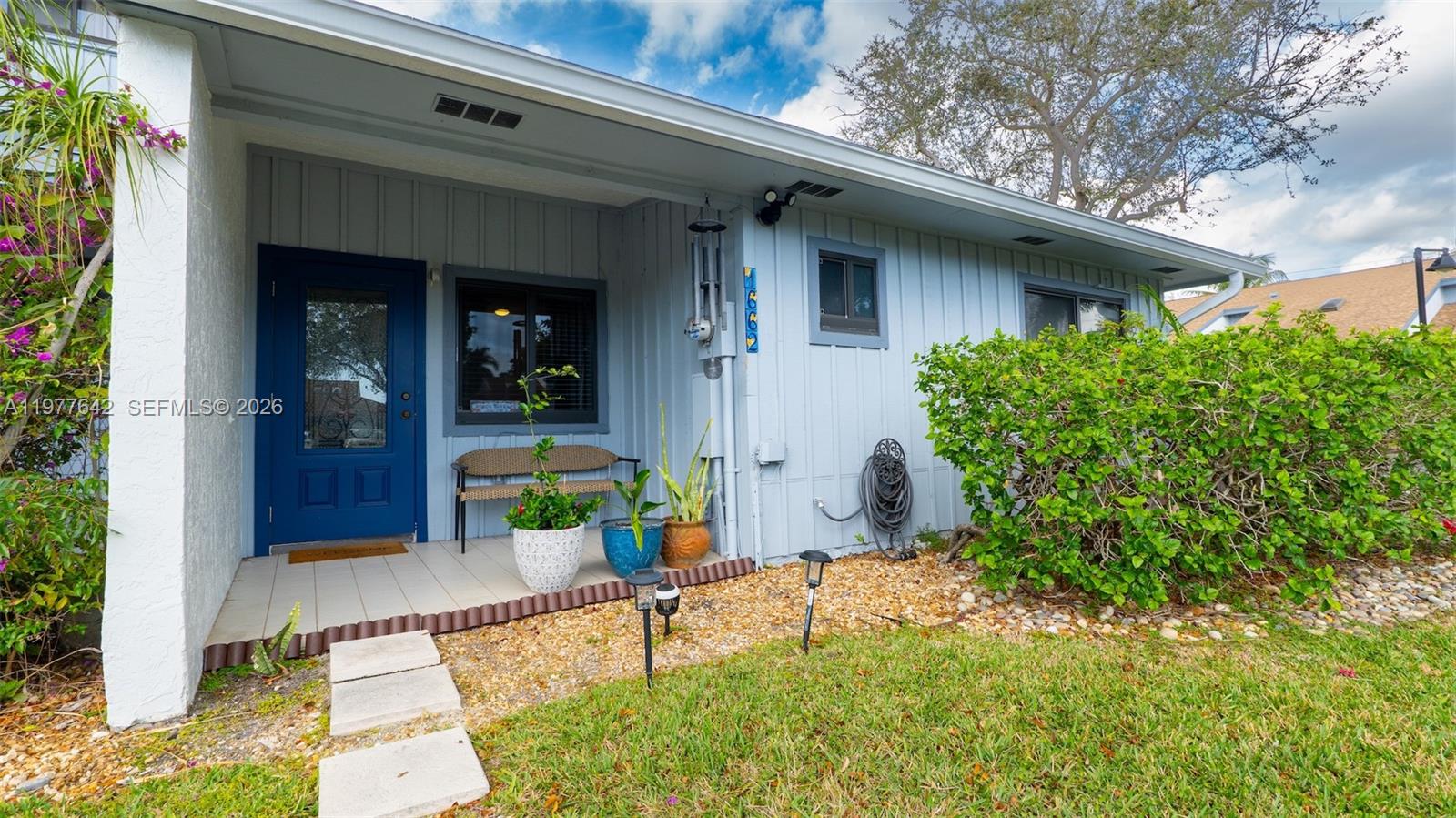 1662 N 14th Ter Hollywood, FL 33020