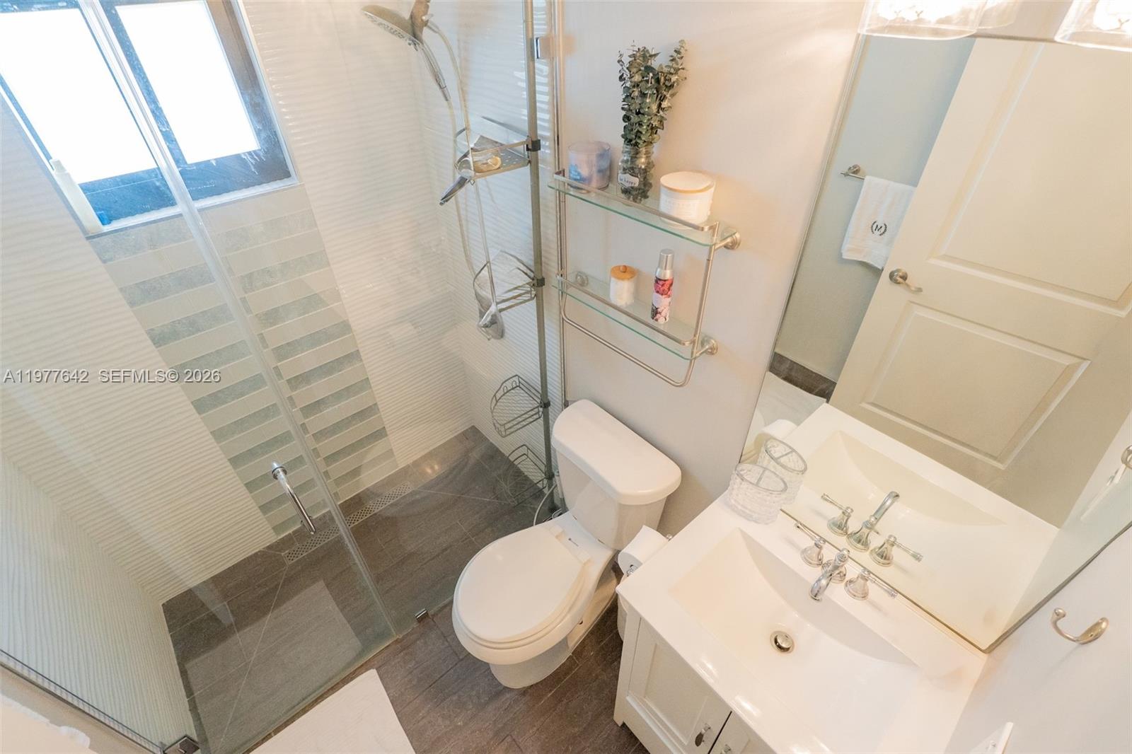 1662 N 14th Ter Hollywood, FL 33020