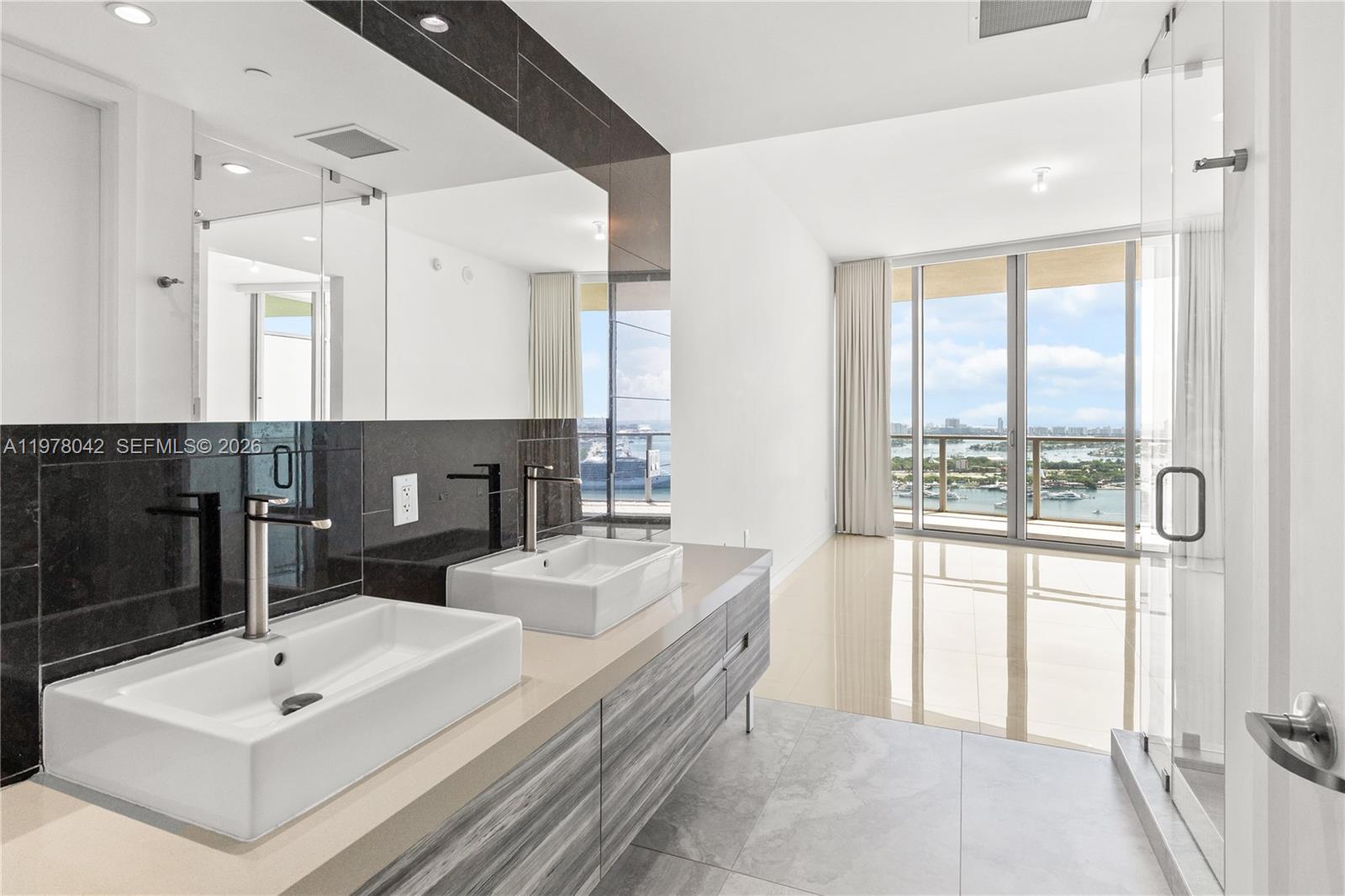 image Marquis Residences18